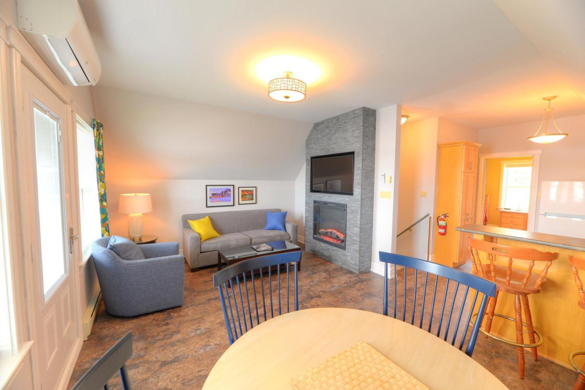 Keltic Quay Cottages & Bayfront Lodge Whycocomagh Buitenkant foto