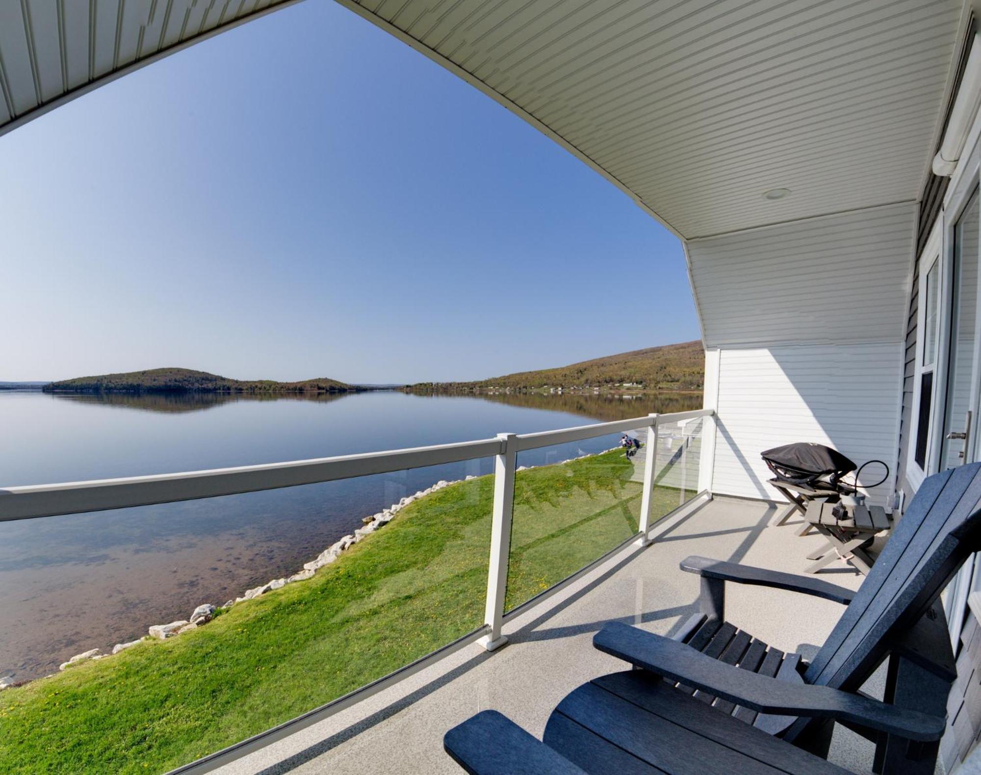 Keltic Quay Cottages & Bayfront Lodge Whycocomagh Buitenkant foto