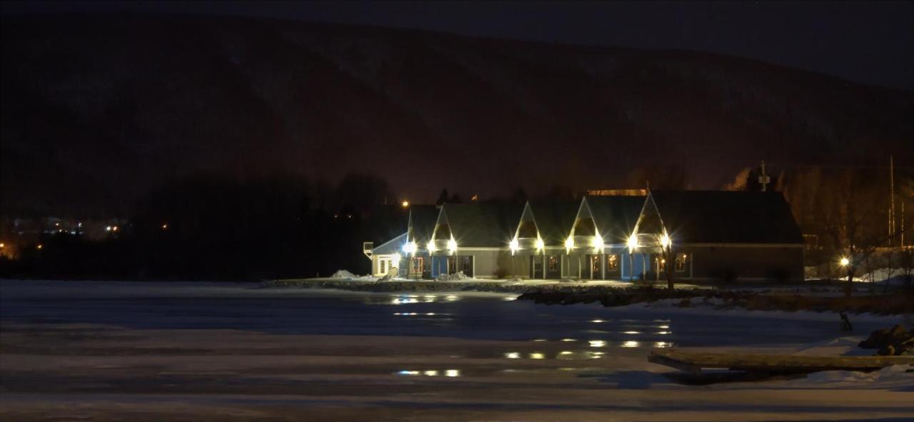 Keltic Quay Cottages & Bayfront Lodge Whycocomagh Buitenkant foto